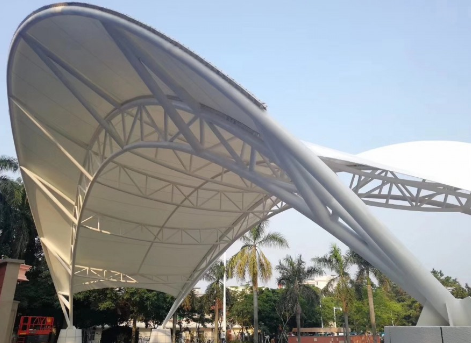 避免膜结构建筑褶皱的建议
